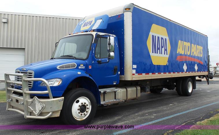 2009 Freightliner Business Class M2 box truck - K5269