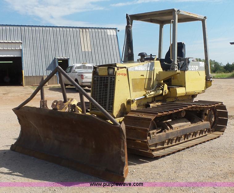 1993 Komatsu D37P-5 dozer - K7014