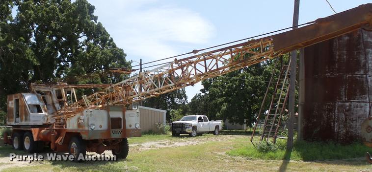Little Giant truck crane - L1601