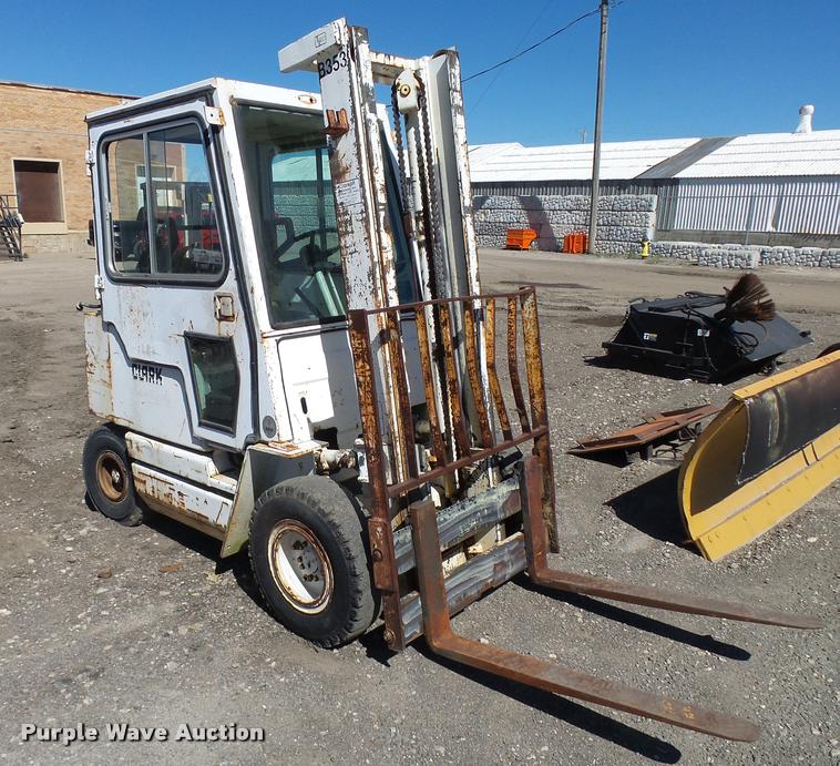 Clark GPS20MB forklift - CA9951
