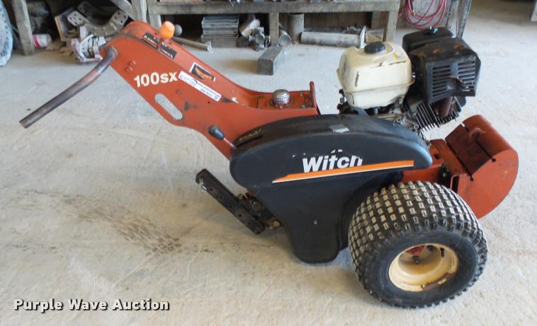 Ditch Witch 100SX vibratory plow - BM9644