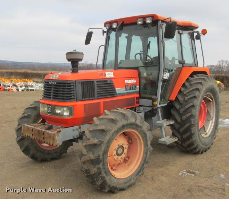 2003 Kubota M110DT MFWD tractor - K6183