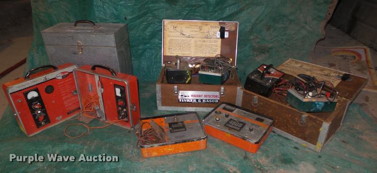 (4) pipe detectors/locators - CA9357