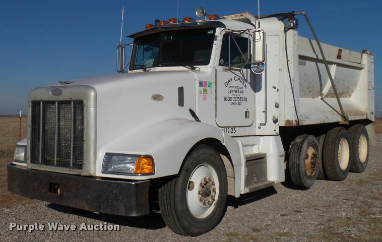 1998 Peterbilt 377 dump truck - DB2375