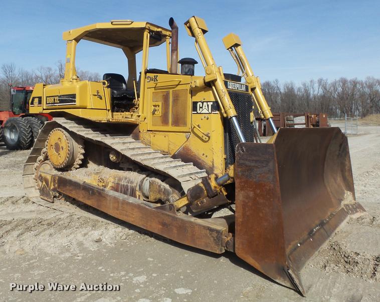 1995 Caterpillar D6H XL Series II dozer - K7704