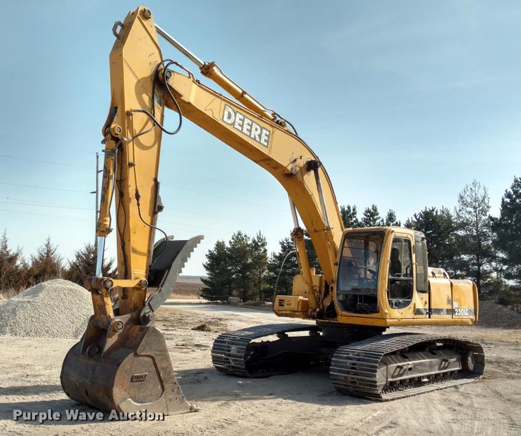 1999 John Deere 230LC excavator - DB0862