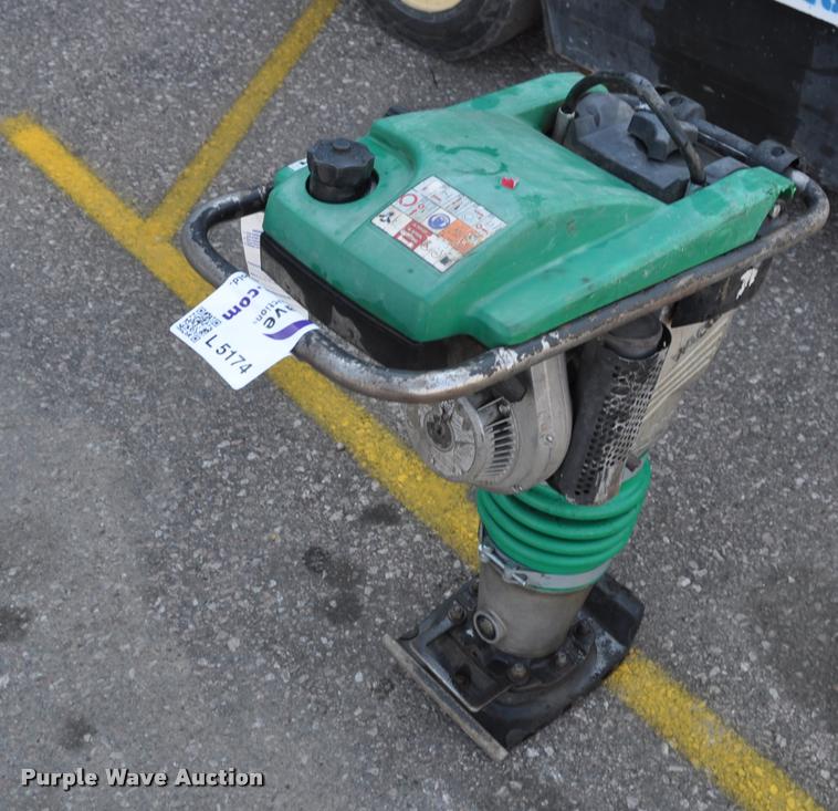 Wacker BS600 plate compactor - L5174