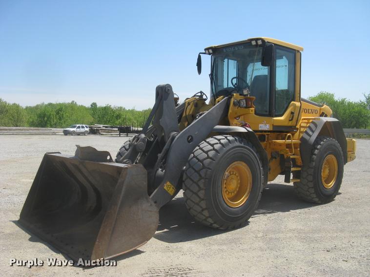 2009 Volvo L90F wheel loader - L2385