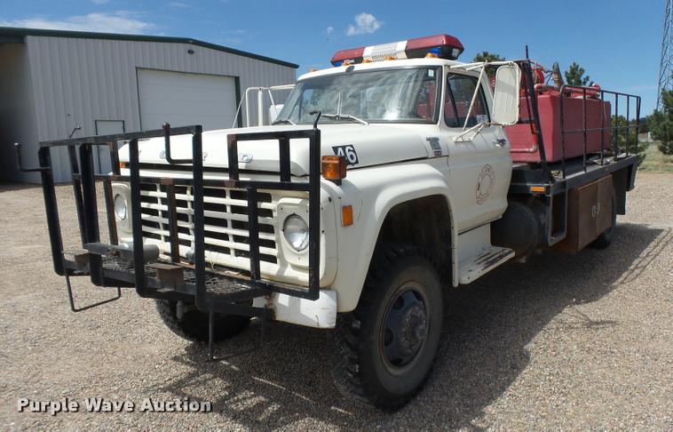 1979 Ford F600 fire truck - DB2529