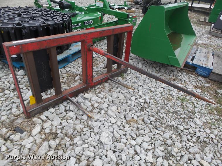 Westendorf skid steer bale spear - AU9570