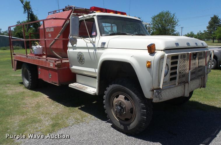 1979 Ford F600 fire truck - DB2567