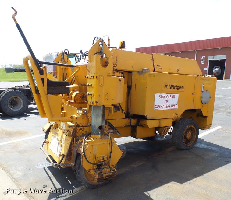 1988 Wirtgen SF1000CA milling machine - CC9150