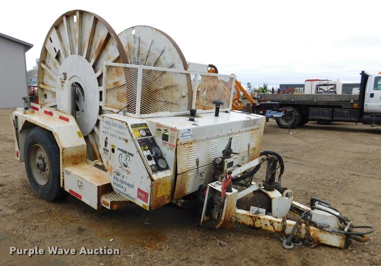 2005 Hogg Davis Hydra-Hog 985 self-propelled cable puller reel trailer - DA1058