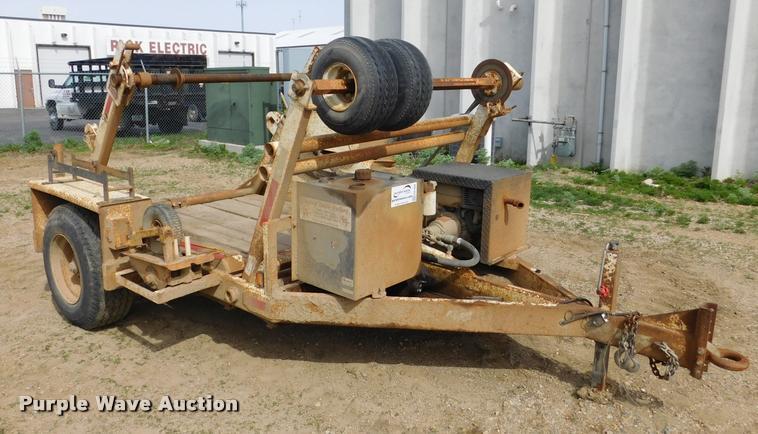 2005 Larson TRL reel trailer - DA1069
