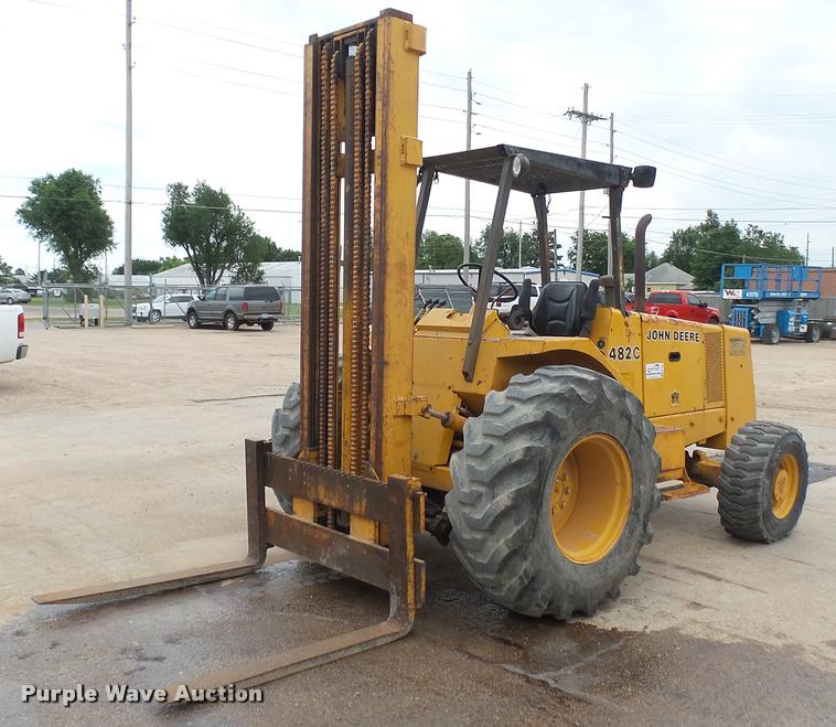 1989 John Deere 482C forklift - DA7945