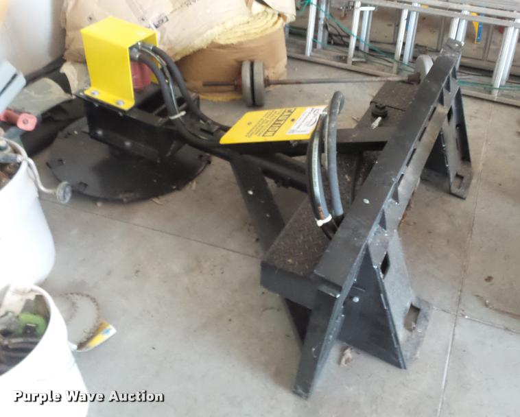 Vail skid steer tree saw - DA5567