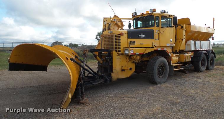 1998 Oshkosh P2346 plow/spreader truck - DA1139