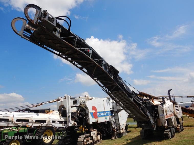 2005 Wirtgen W1200F cold milling machine - DC5997