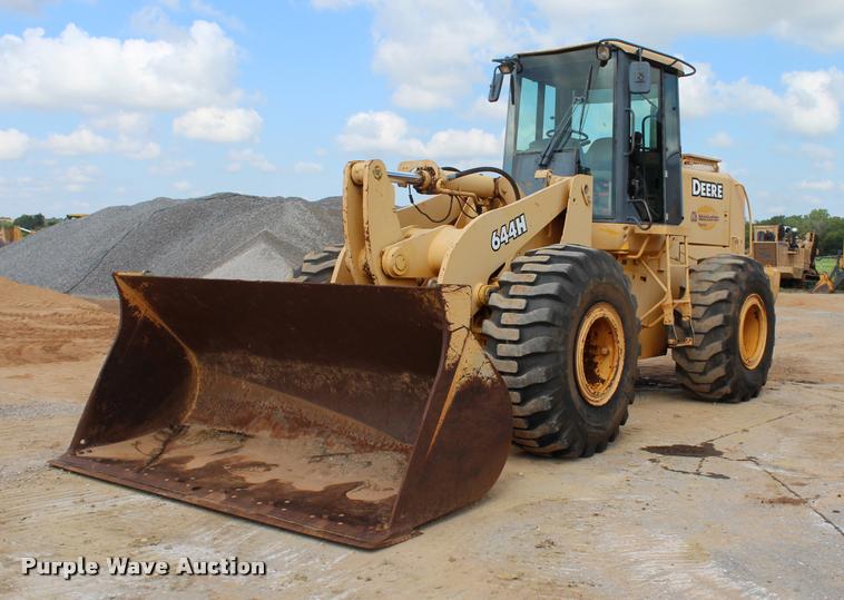 2002 John Deere 644H wheel loader - L3240