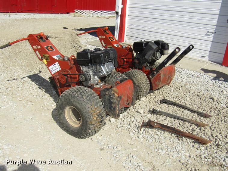 (2) 2006 Ditch Witch 100SX cable plows - DA3163