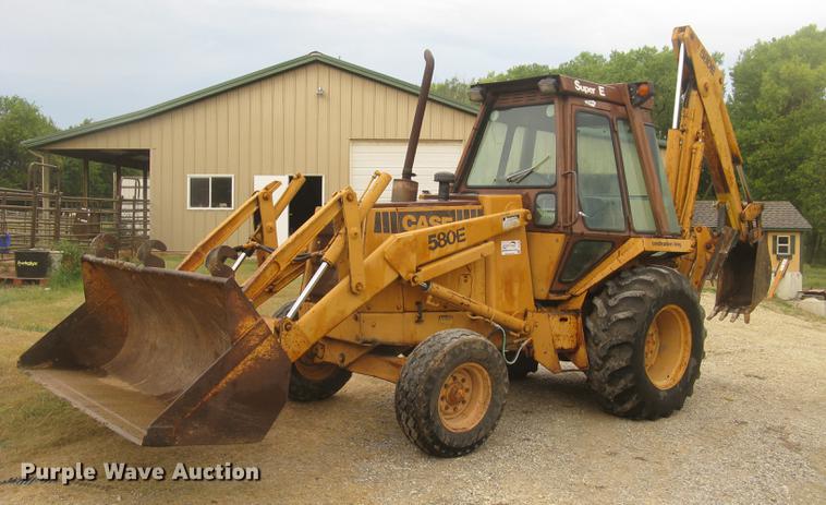 1984 Case 580 Super E backhoe - DC2494
