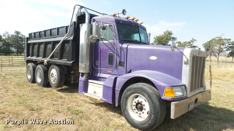 1999 Peterbilt 377 dump truck - EB9087