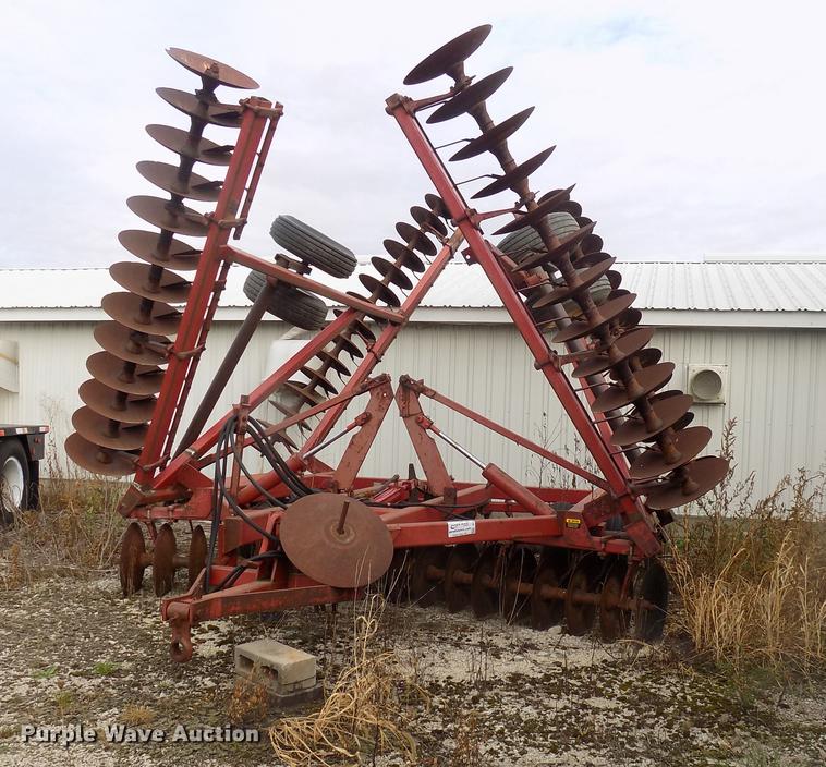 International 490 disk - DC4769