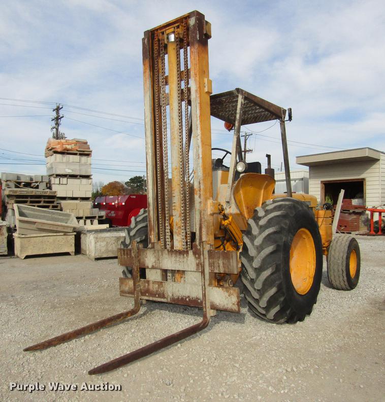 John Deere 480-BD forklift - DA3203