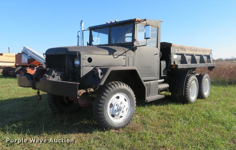 1966 Kaiser dump truck - DC0759
