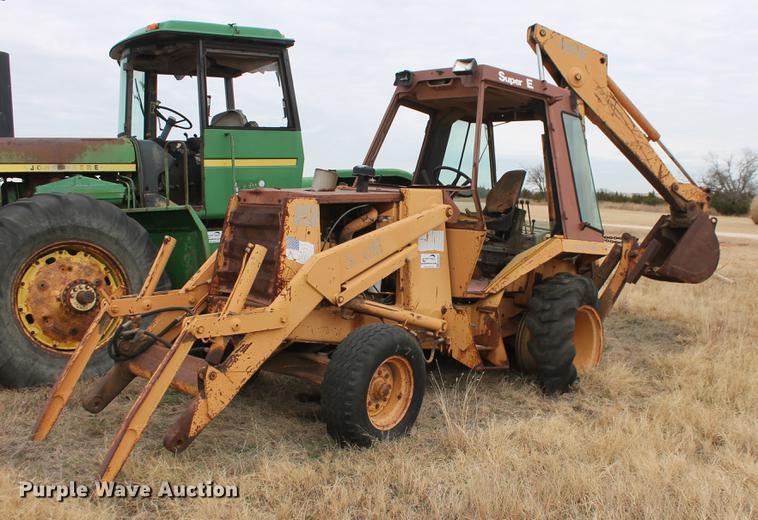 1985 Case 580 Super E backhoe - DB5054
