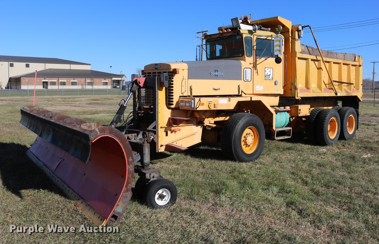 1994 Oshkosh PA-2546-4 dump truck - DC3587