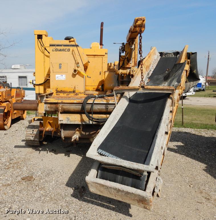 Gomaco GT-6200 curb and gutter machine - DC5967