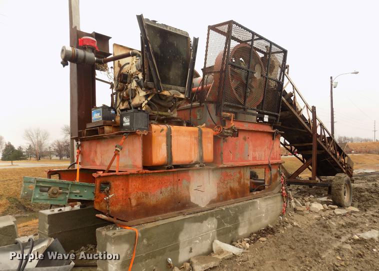 Universal 1024RB roller bearing jaw crusher - DD2834