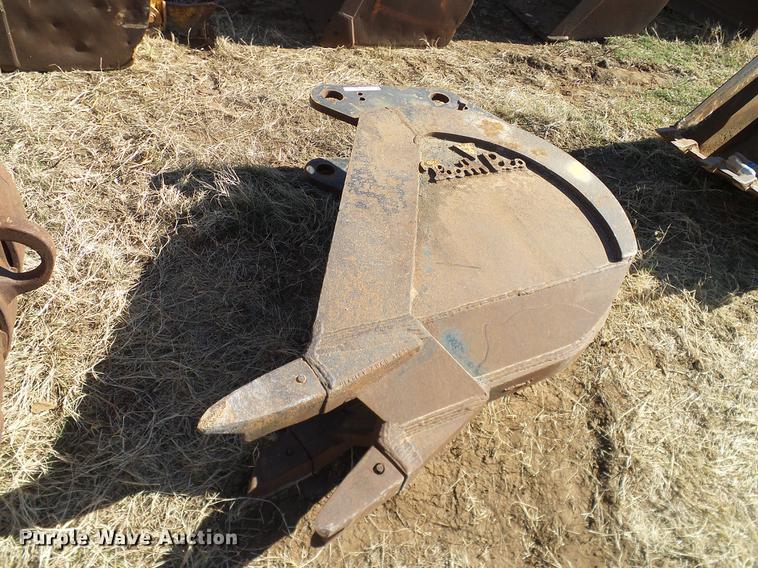 Tooth Pro 18"W excavator bucket - EE9534