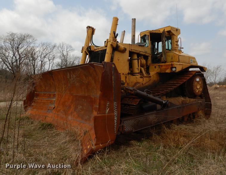 Caterpillar D10 dozer - DC0395