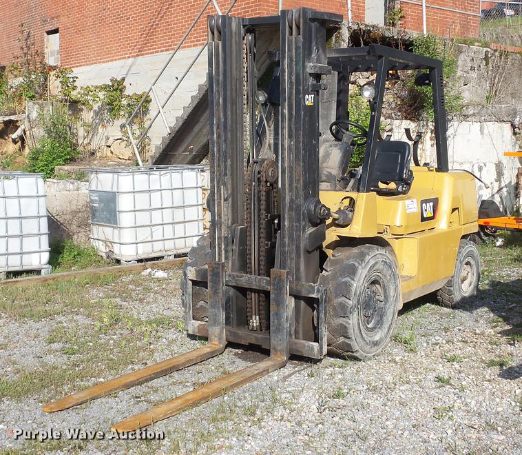 Caterpillar GP45K-LP forklift - DC5570
