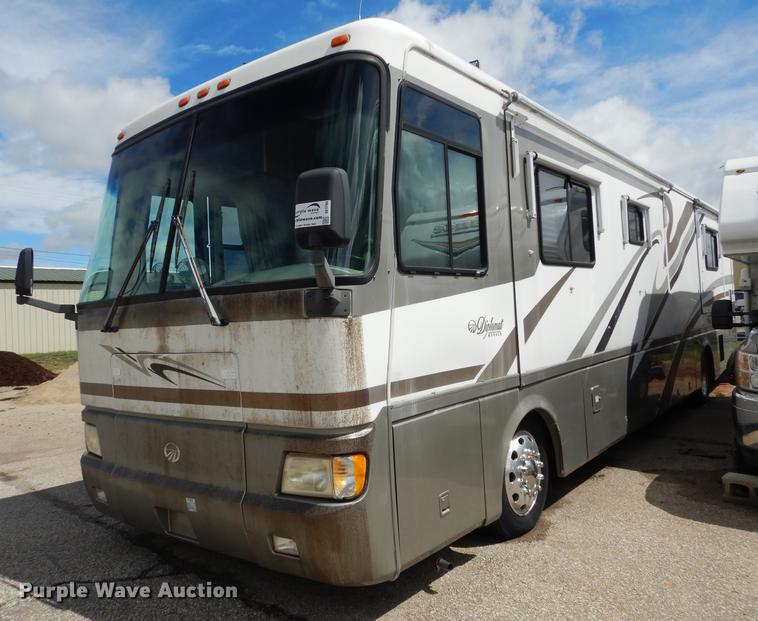 2002 Monaco Road Master Diplomat RV - DE1784