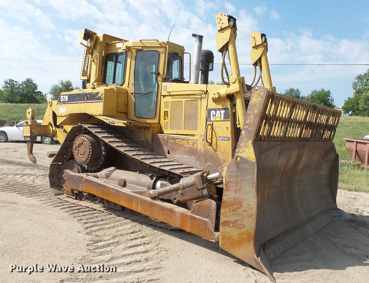 1994 Caterpillar D7H dozer - DE7219