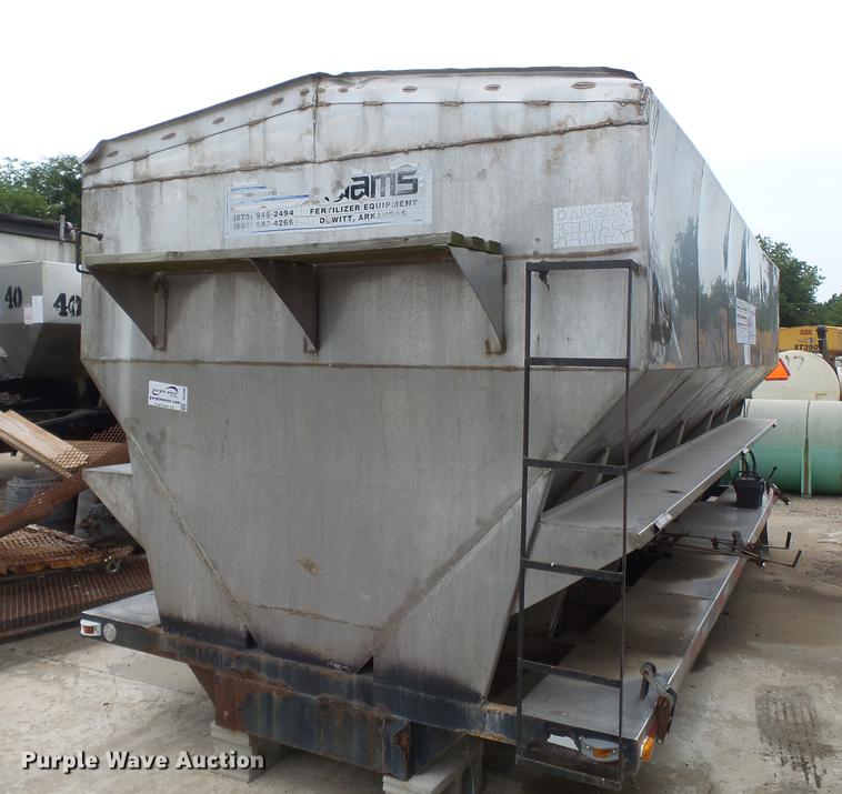 Adams fertilizer delivery bed - DB7088