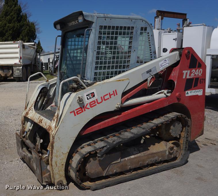 2008 Takeuchi TL240 skid steer - DB6226