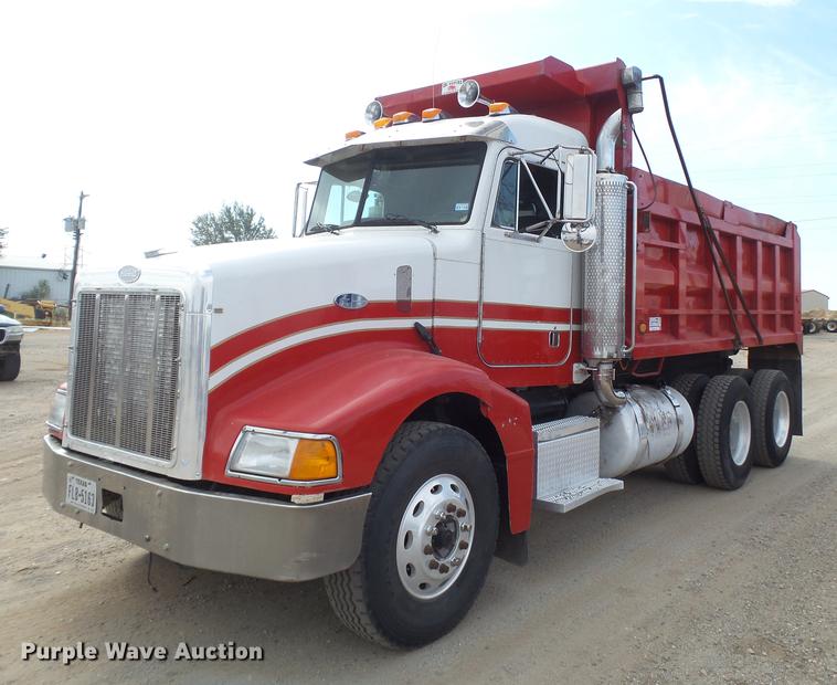 1999 Peterbilt 385 dump truck - DD1133