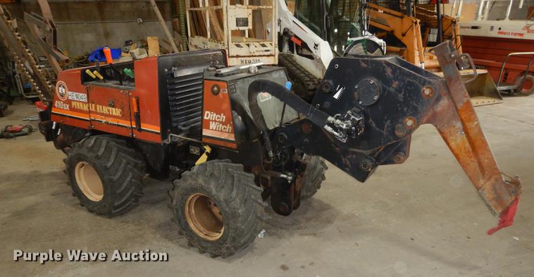 2000 Ditch Witch 410SX cable plow - EM9604