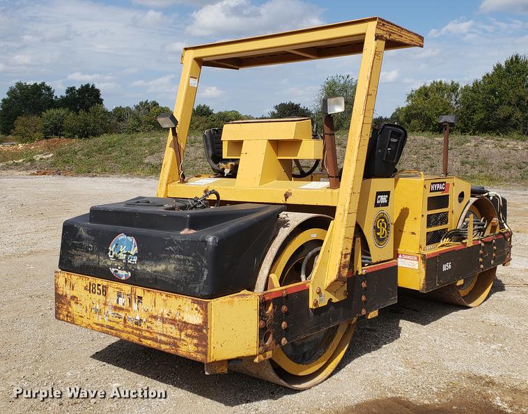 Hypac C766C double drum vibratory roller - DF2464