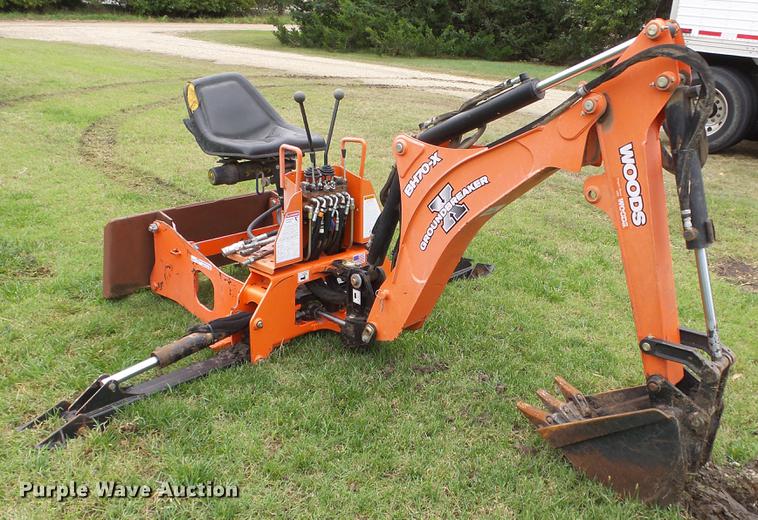 Woods BH70X-1 backhoe attachment - AM9129