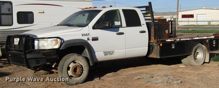 2008 Dodge Ram 4500 Quad Cab flatbed truck - DD4397