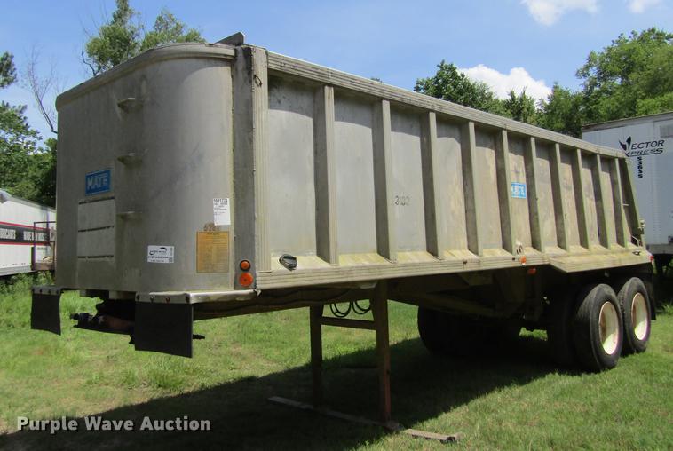 1998 Mate 26 end dump trailer - DC7905