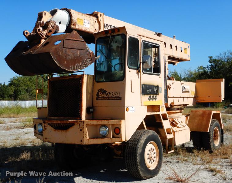 1987 Badger 444 Hydro-Scopic rubber tire excavator - DF2036