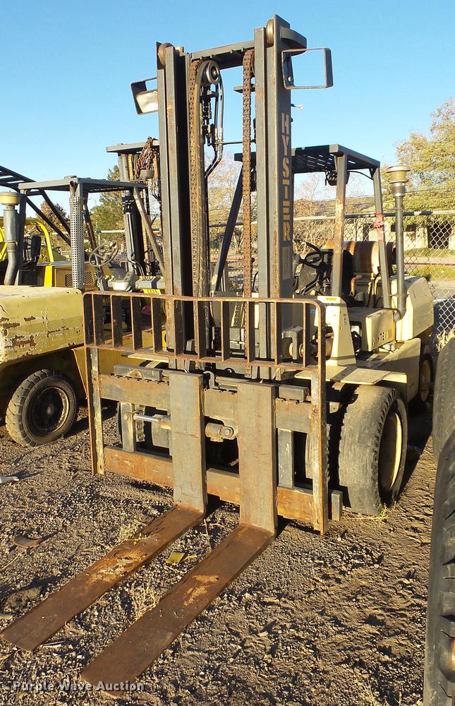 2012 Hyster H110XL forklift - FQ9281