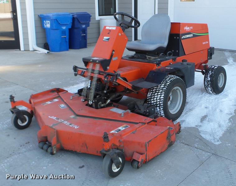 Jacobsen Turfcat 628D lawn mower - EW9818