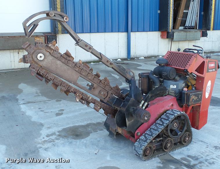 2011 Toro TRX-26 trencher - DE4990